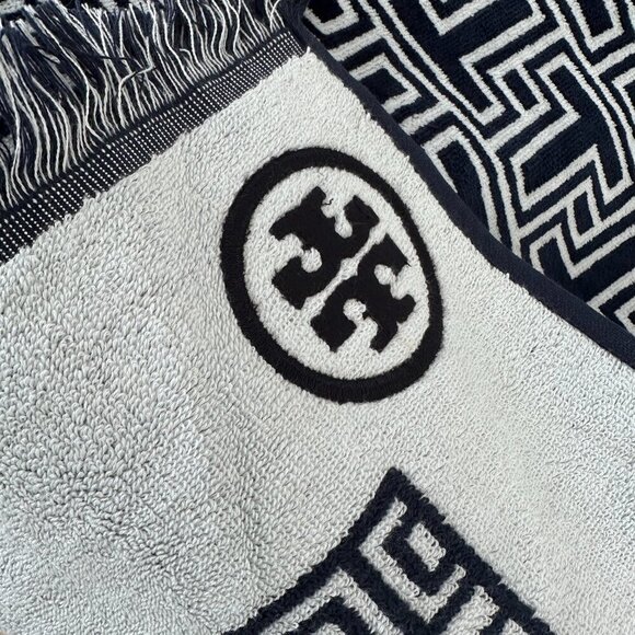 NWT! Tory Burch Oversized T-Tile Beach Towel -Navy - Picture 6 of 7